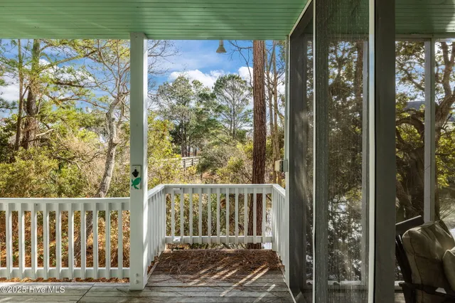 $1,429,990 | 320 Governor Safford Lane, Emerald Isle, NC 28594