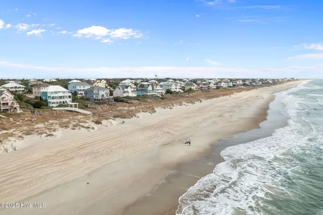 $1,429,990 | 320 Governor Safford Lane, Emerald Isle, NC 28594