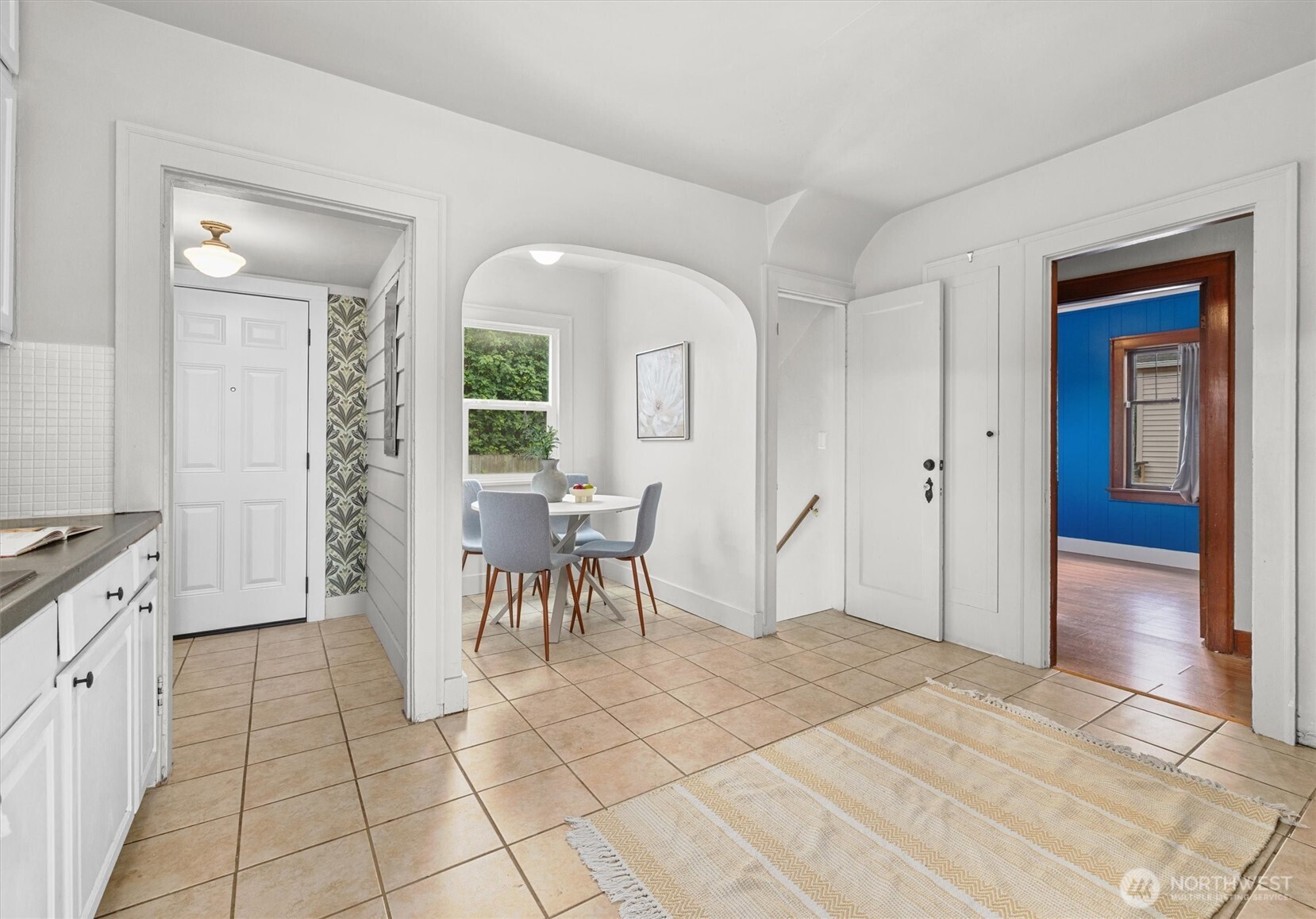 1211 North 3rd Street Renton, WA 98057 - Photo 11 of 40 a view of a livingroom with furniture and front door