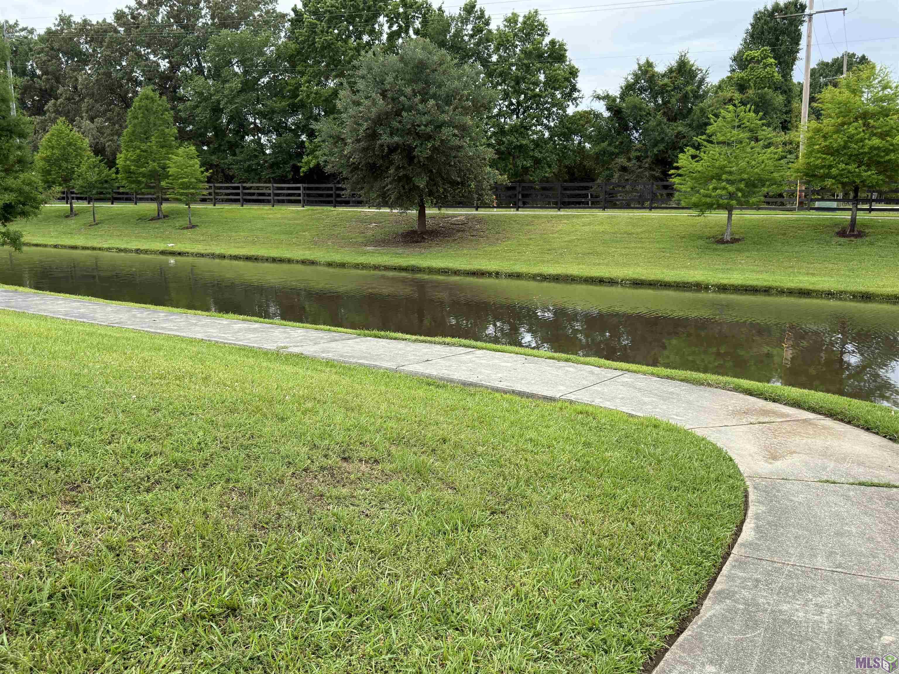 8522 Columbia Court Baton Rouge, LA 70817 - Photo 6 of 7