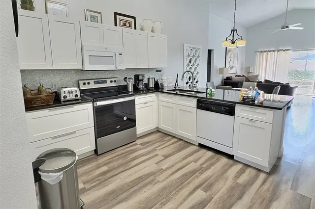 $459,000 | 1005 Lake Berkley Drive, Kissimmee, FL 34746