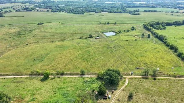 $260,000 | 3025 Utah Terrace, Rantoul, KS 66079