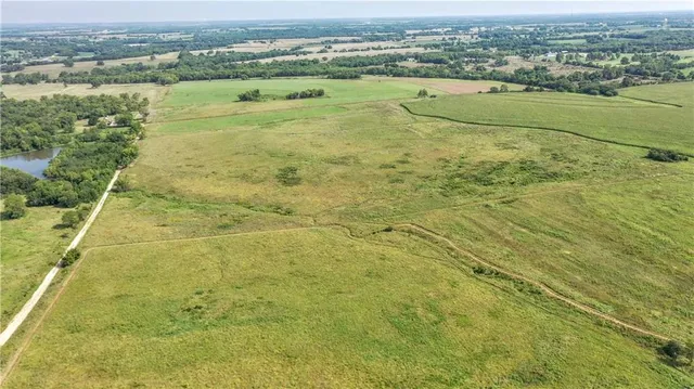 $260,000 | 3025 Utah Terrace, Rantoul, KS 66079