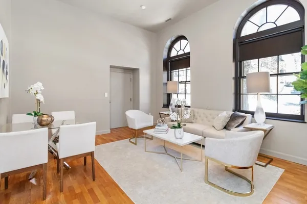 $799,000 | 60 Glen Road, Unit 101, Brookline, MA 02445