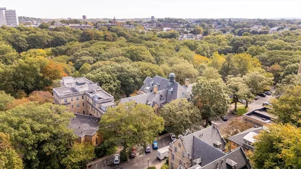 $799,000 | 60 Glen Road, Unit 101, Brookline, MA 02445