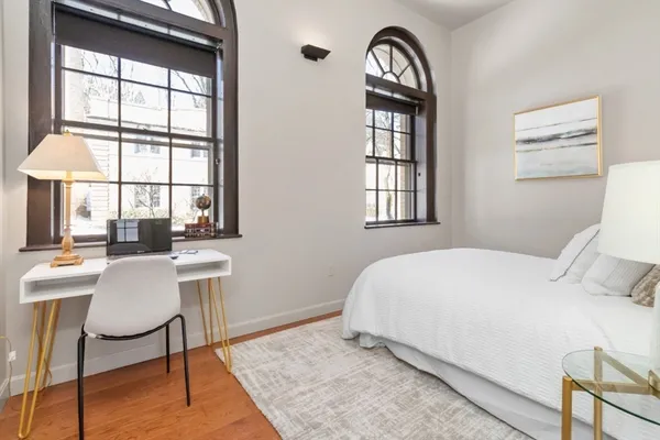 $799,000 | 60 Glen Road, Unit 101, Brookline, MA 02445