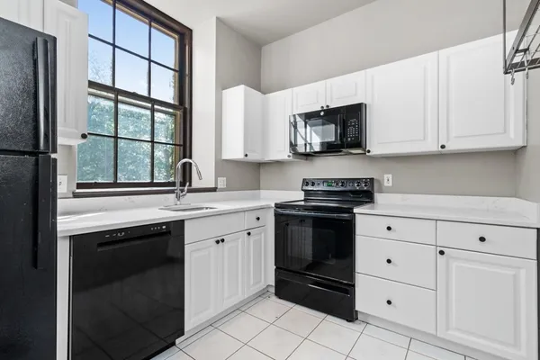 $799,000 | 60 Glen Road, Unit 101, Brookline, MA 02445