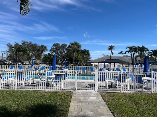 1157 South Drive Circle, Unit C Delray Beach, FL 33445 - Photo 16 of 24 IMG_1491