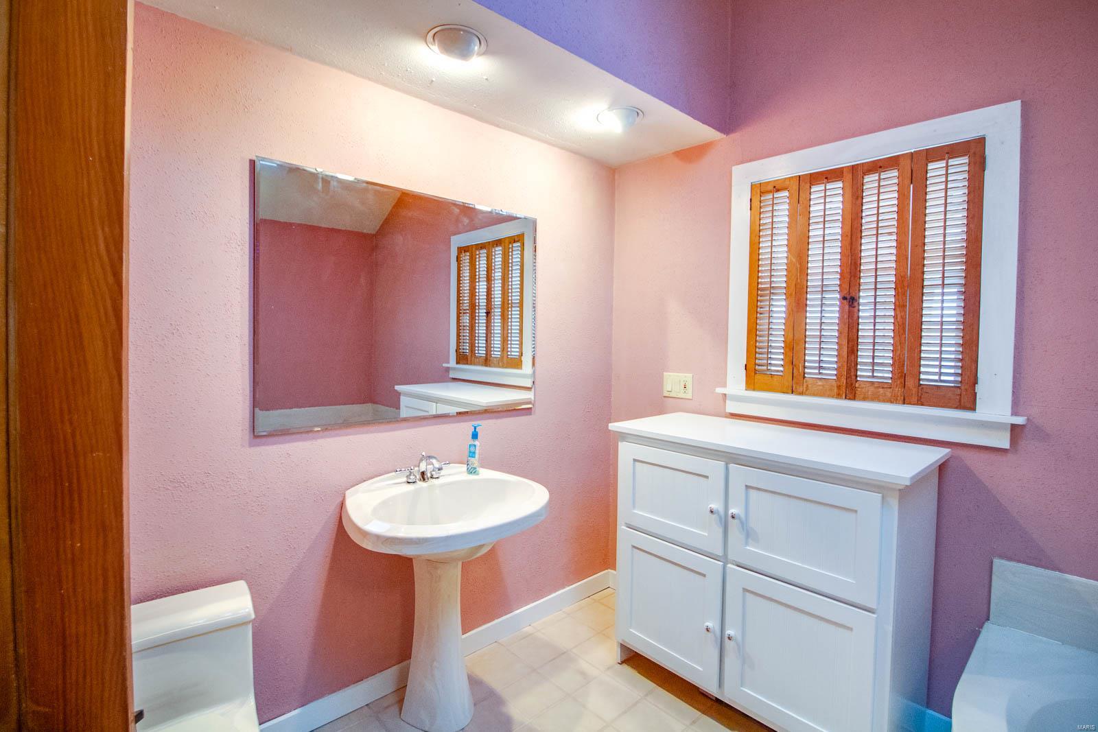 306 Walnut Street Kane, IL 62054 - Photo 15 of 36