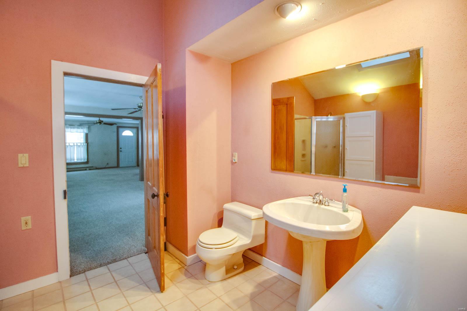 306 Walnut Street Kane, IL 62054 - Photo 18 of 36