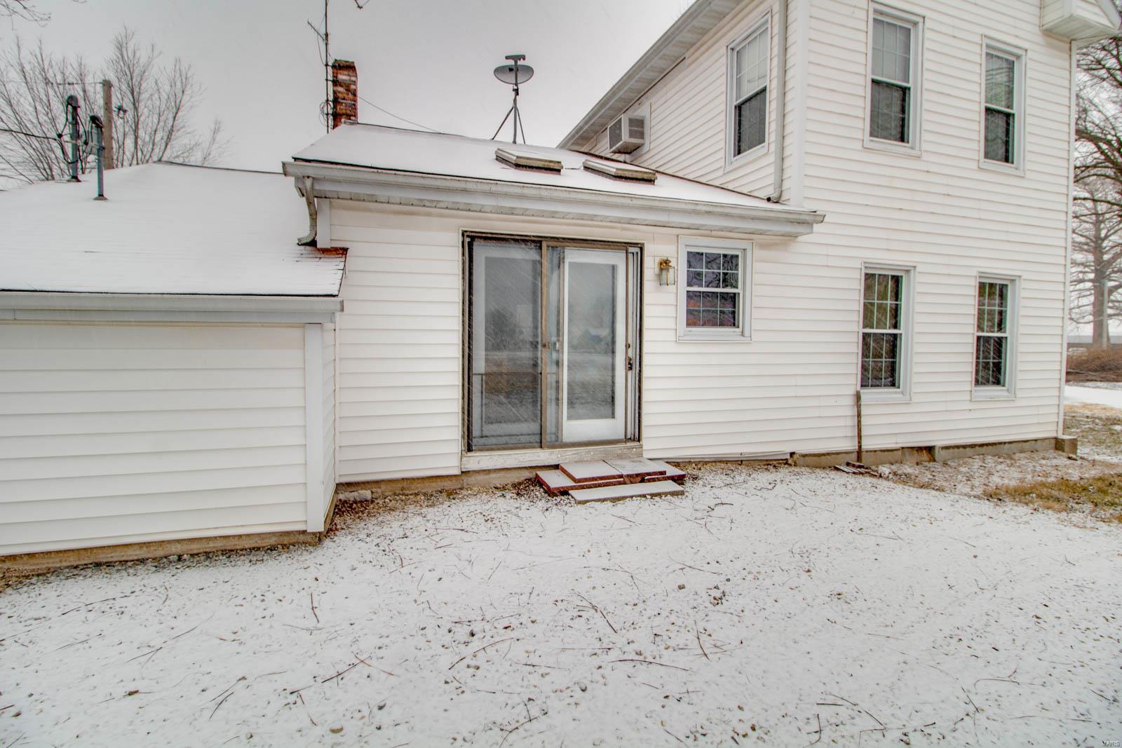 306 Walnut Street Kane, IL 62054 - Photo 28 of 36