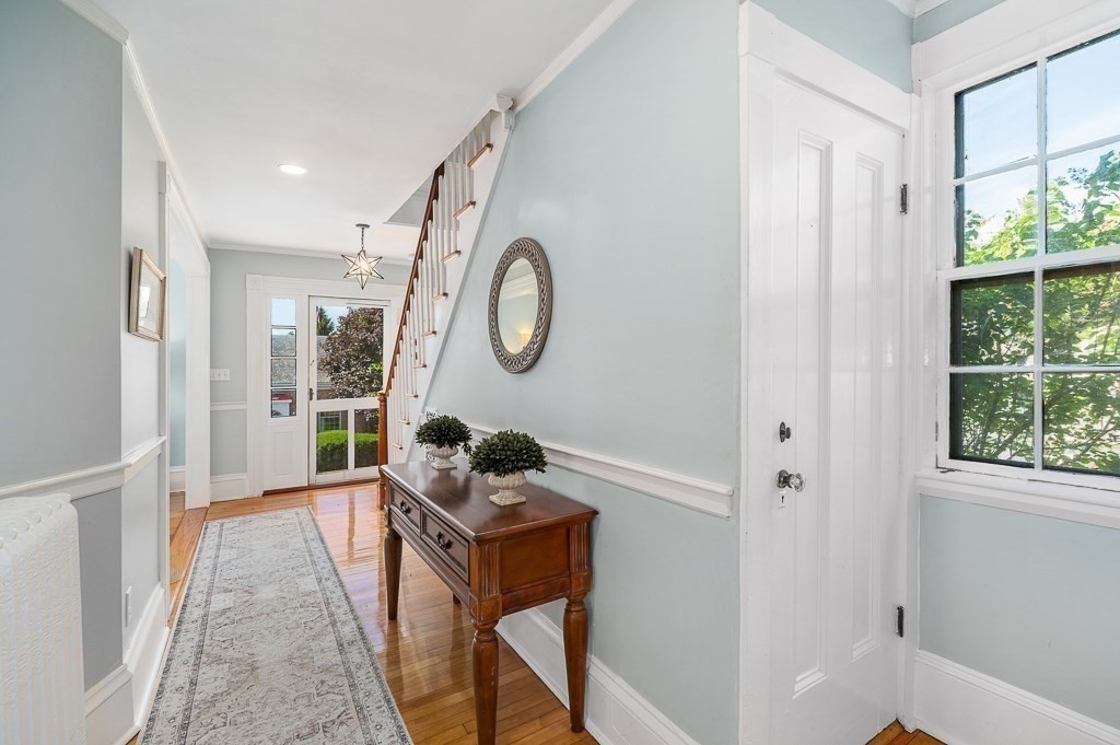 18 Union Street Manchester, MA 01944 - Photo 27 of 38