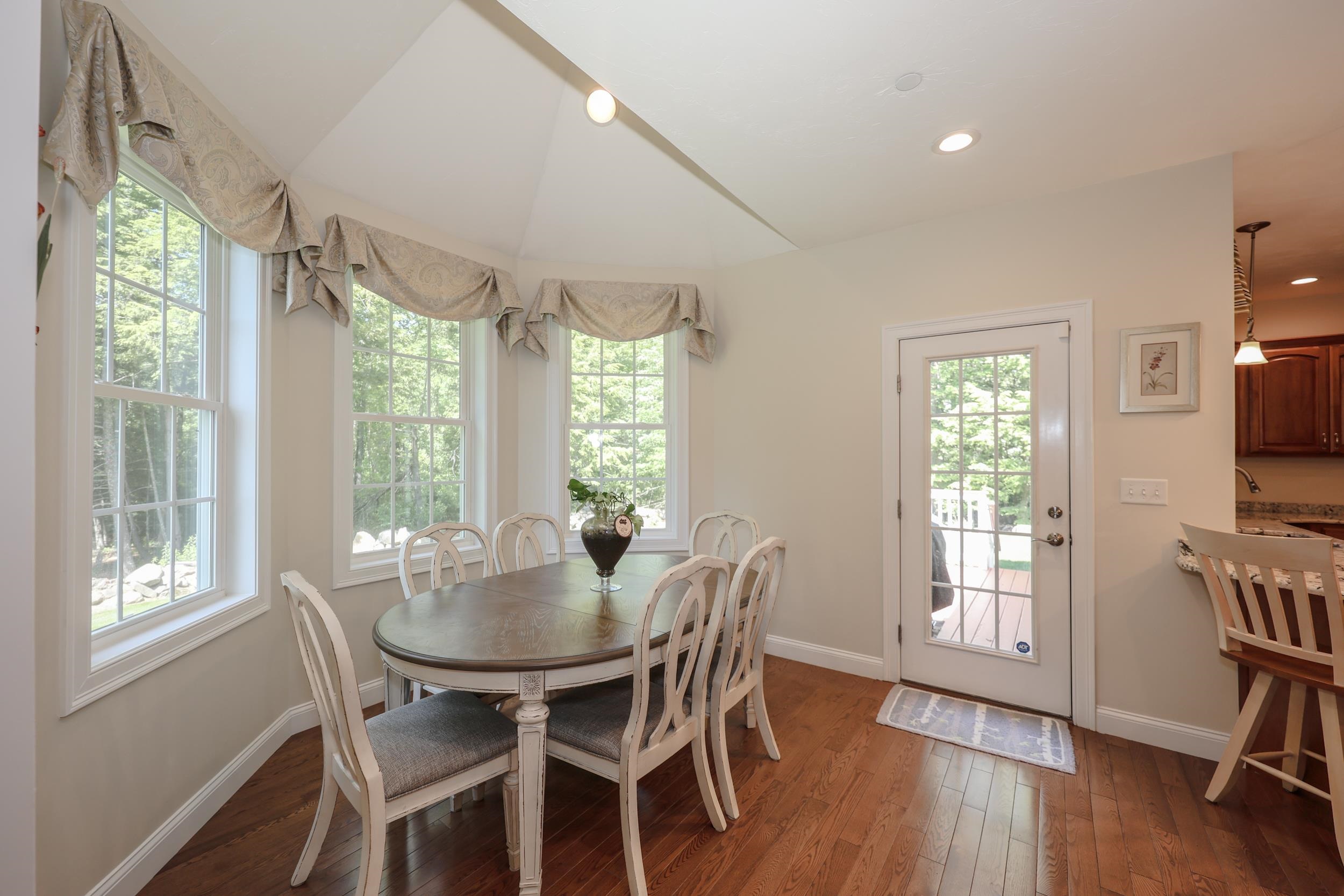 145 Clement Road Pelham, NH 03076 - Photo 8 of 46