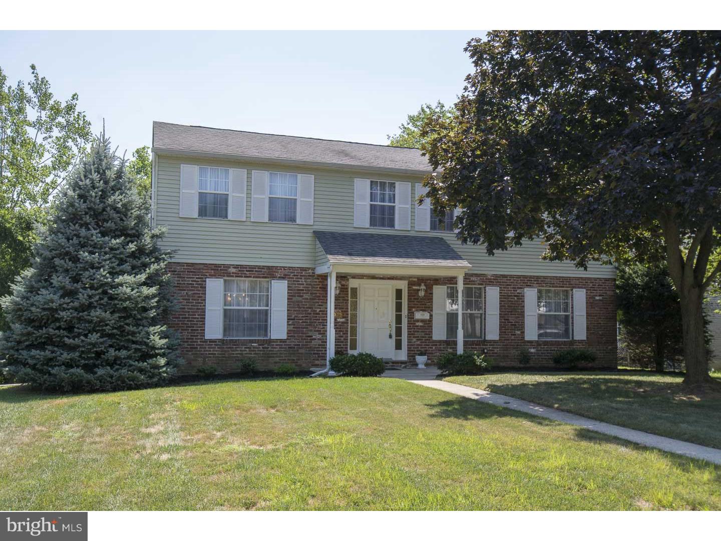 1025 Edwards Drive Springfield, PA 19064 - Photo 1 of 25 Exterior Front