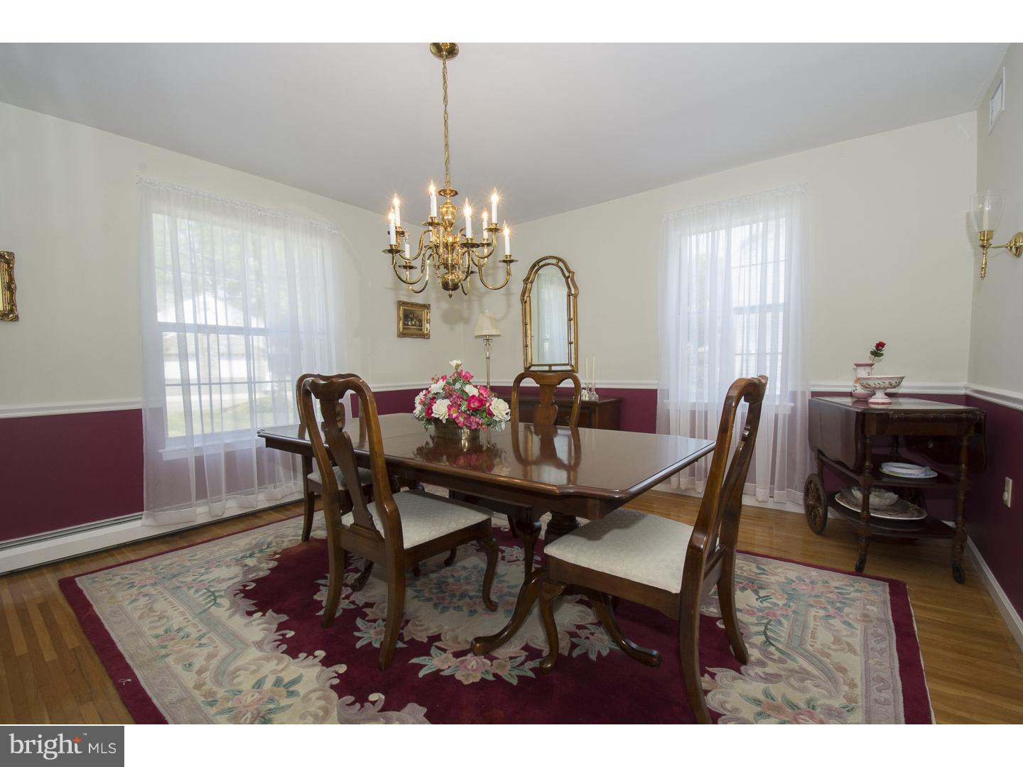 1025 Edwards Drive Springfield, PA 19064 - Photo 14 of 25 Dining Room