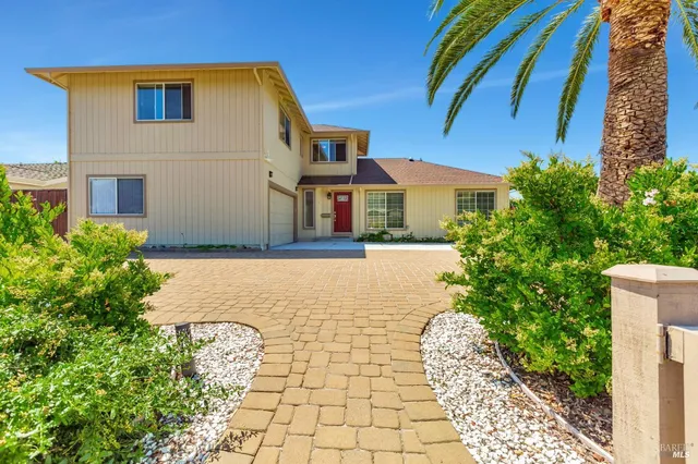 $1,399,000 | 99 San Benito Way, Novato, CA 94945