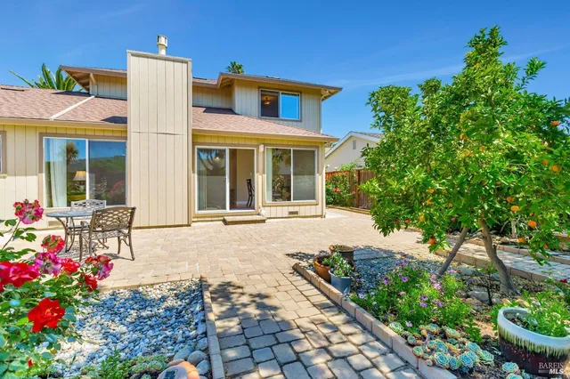 $1,399,000 | 99 San Benito Way, Novato, CA 94945