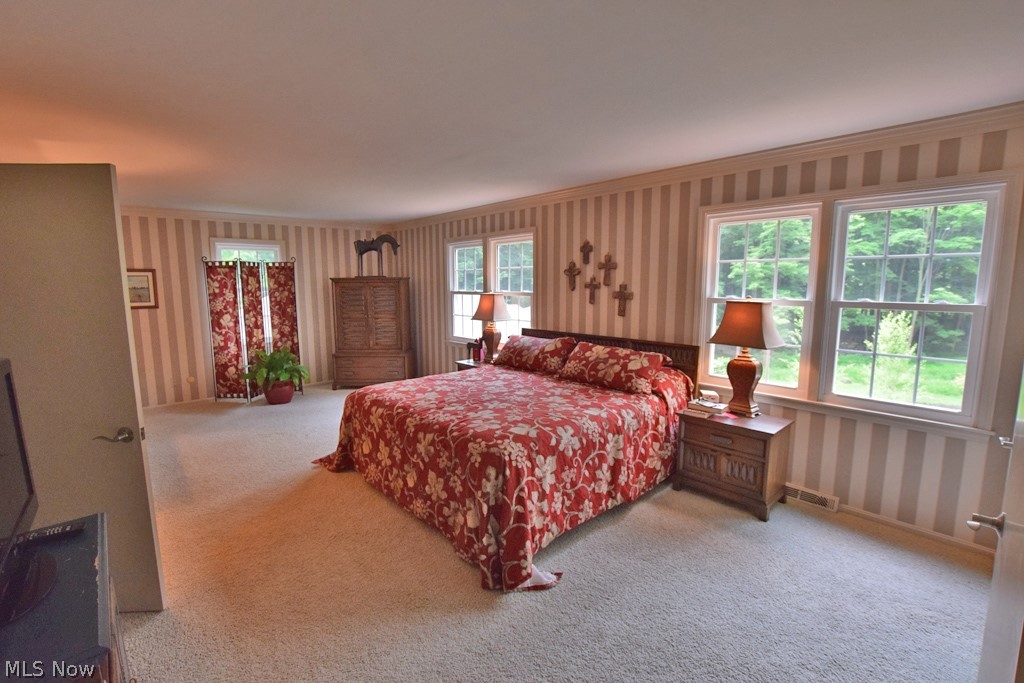 38194 Dodds Hill Road Willoughby, OH 44094 - Photo 11 of 19