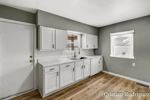 $314,900 | 1118 Dunham Street Southeast, Grand Rapids, MI 49506