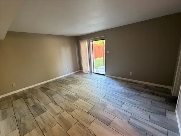 $2,850 | 7302 Elderberry Circle, Dallas, TX 75249