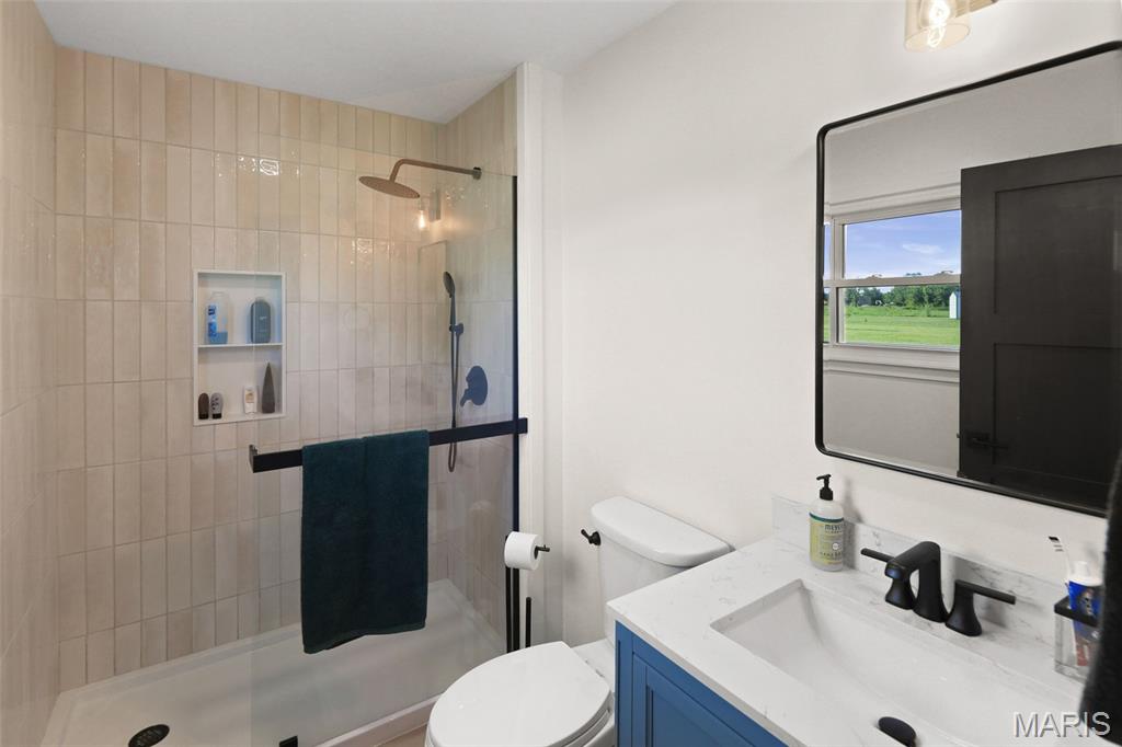 9714 Hosto Road Worden, IL 62097 - Photo 22 of 37