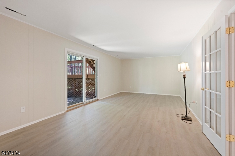 244 Malapardis Road Cedar Knolls, NJ 07927 - Photo 17 of 32