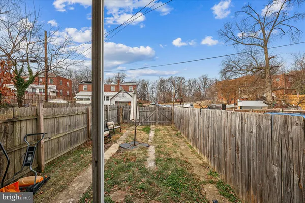 $360,000 | 4007 1st Street Southwest, Washington, DC 20032