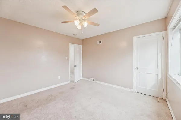 $360,000 | 4007 1st Street Southwest, Washington, DC 20032