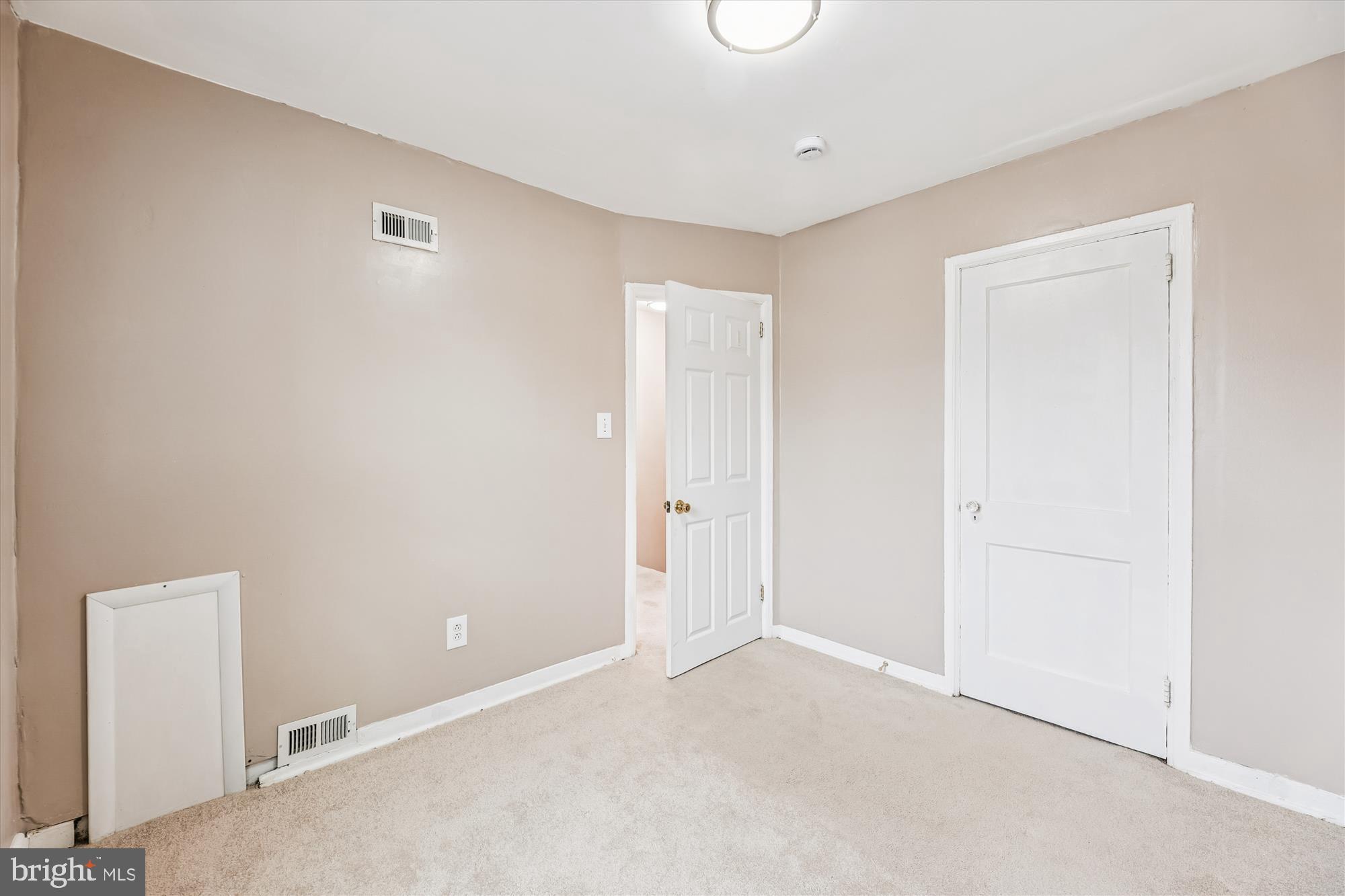 4007 1st Street Southwest Washington, DC 20032 - Photo 15 of 48 a view of an empty room