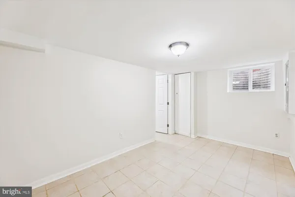 $360,000 | 4007 1st Street Southwest, Washington, DC 20032