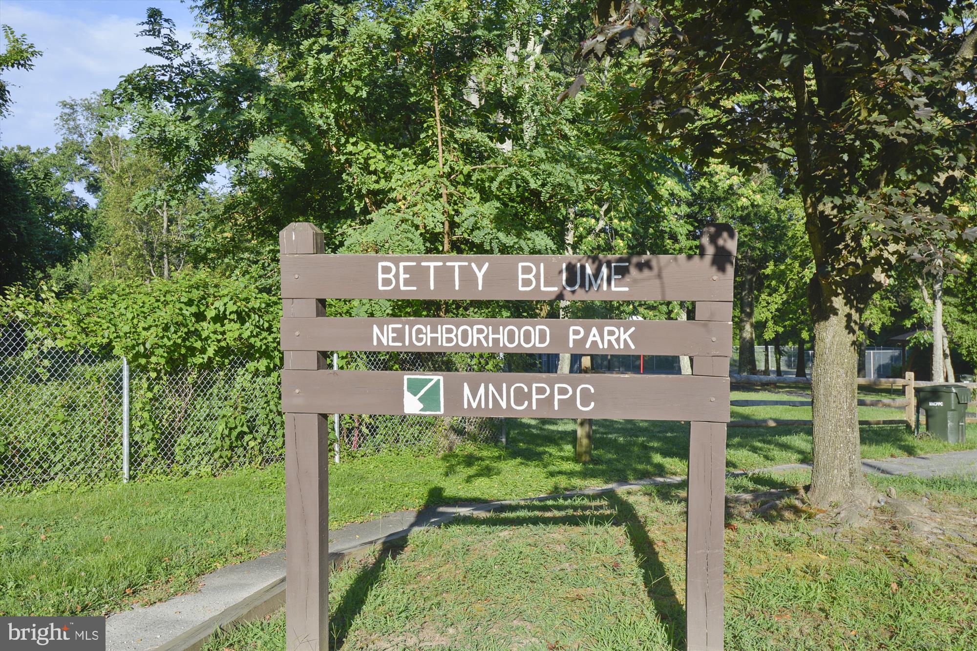 4007 1st Street Southwest Washington, DC 20032 - Photo 37 of 48 a sign on the side of the road