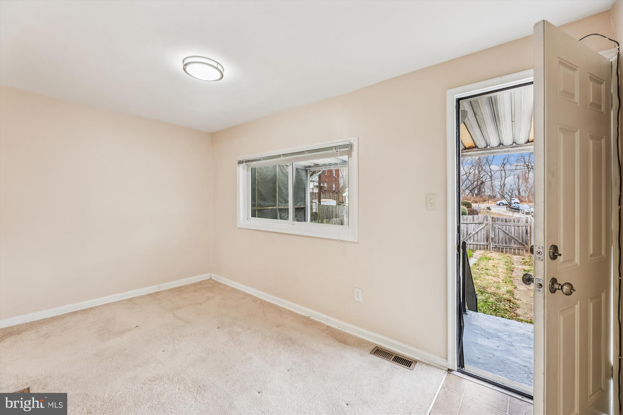 4007 1st Street Southwest Washington, DC 20032 - Photo 10 of 49 a view of an empty room with a window