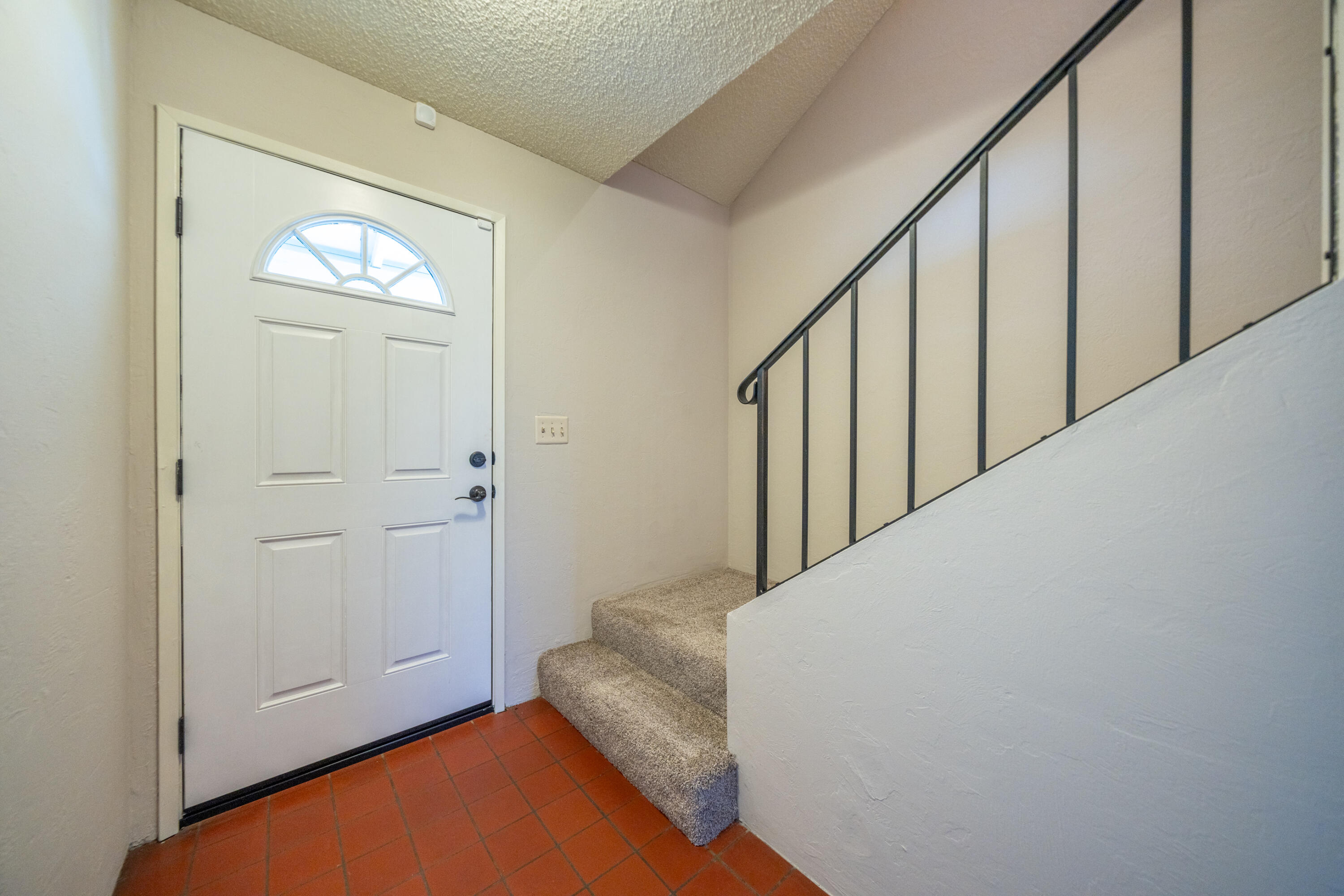 688 Julie Way Redding, CA 96002 - Photo 29 of 79 .