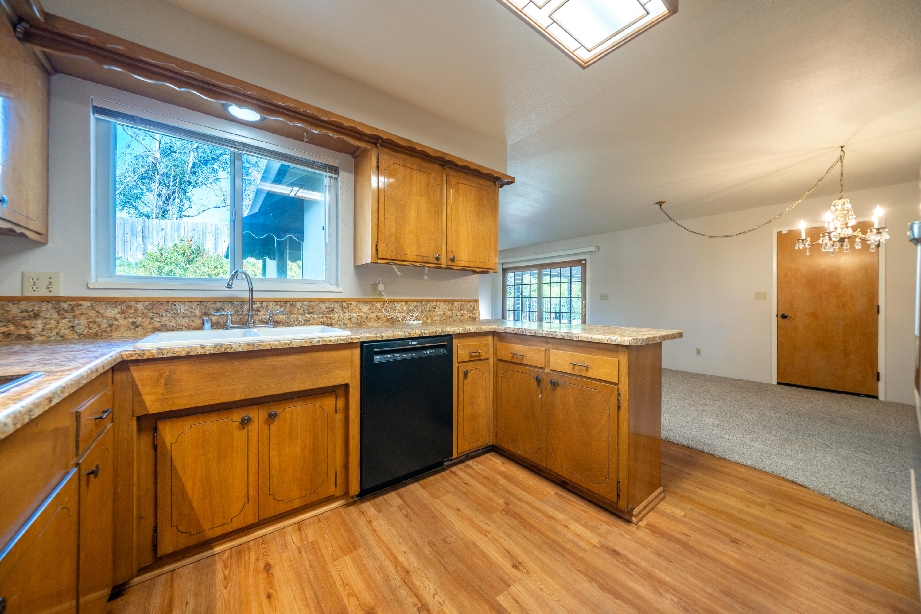 688 Julie Way Redding, CA 96002 - Photo 34 of 79 .