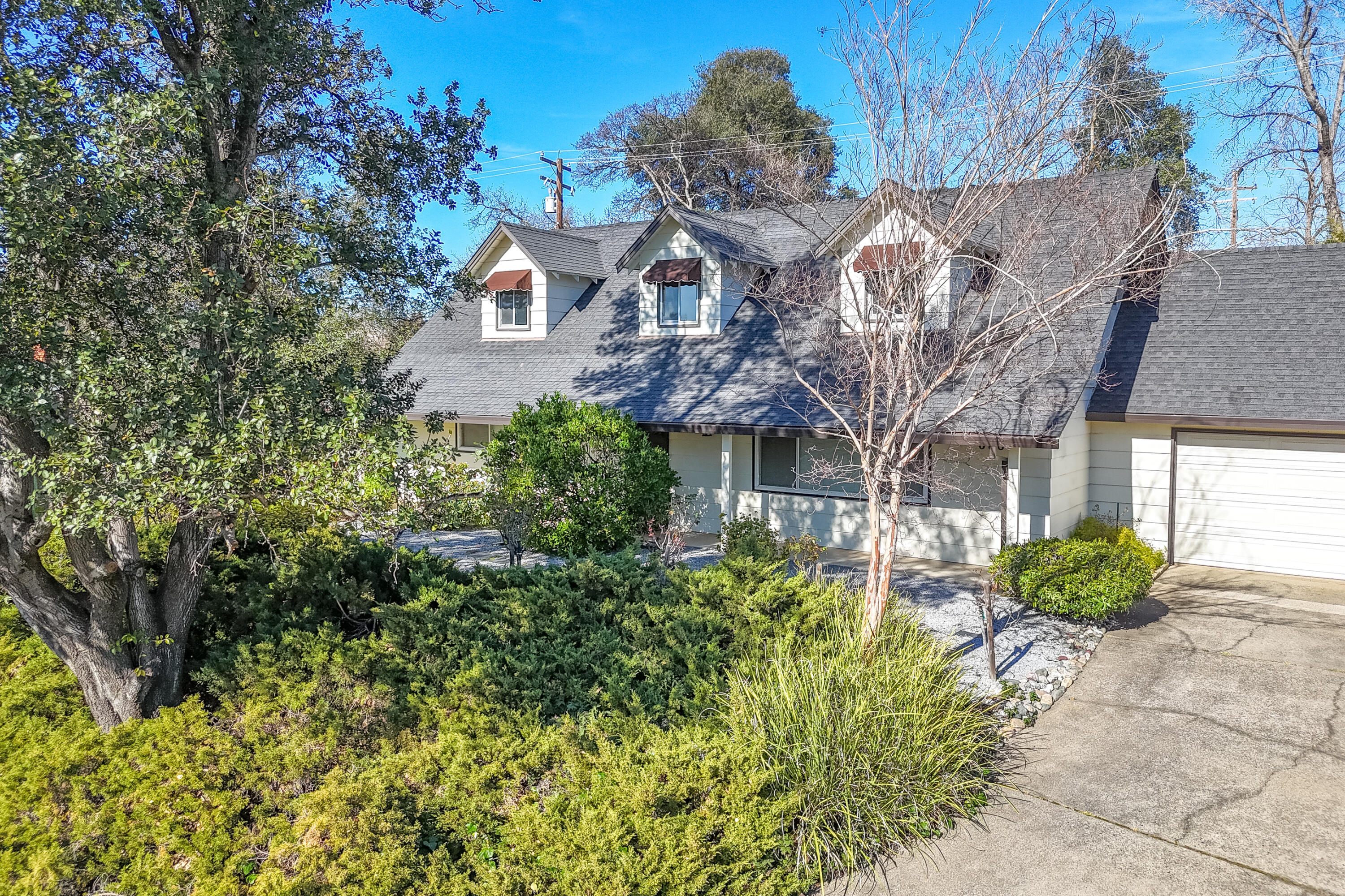 688 Julie Way Redding, CA 96002 - Photo 61 of 79 .