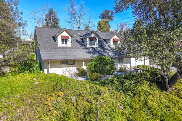 $499,000 | 688 Julie Way, Redding, CA 96002
