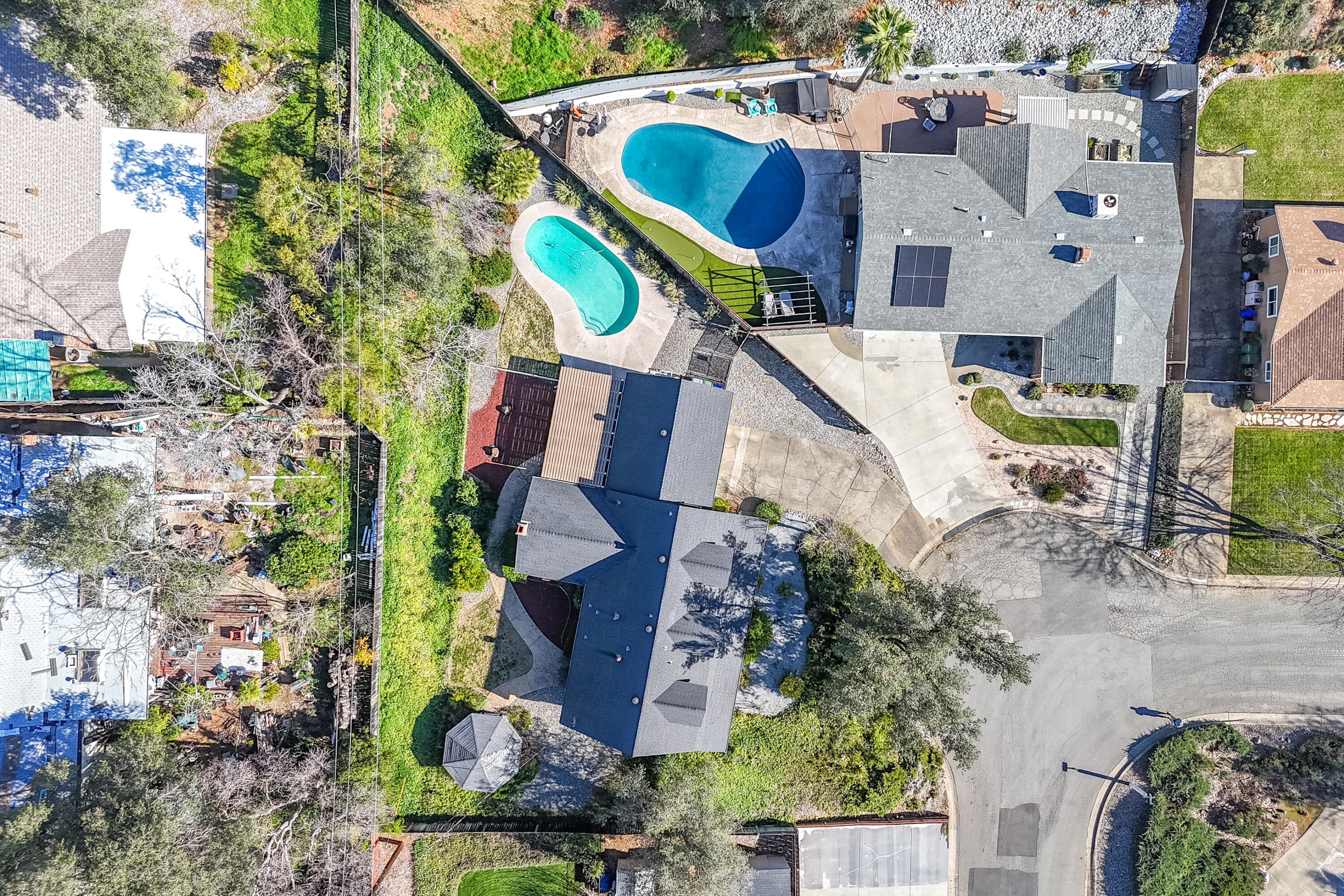 688 Julie Way Redding, CA 96002 - Photo 65 of 79 .