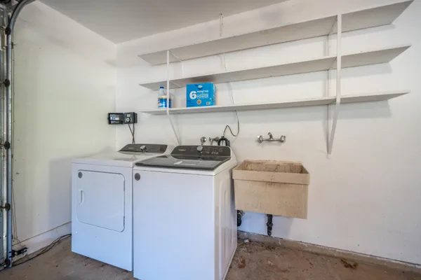 $499,000 | 688 Julie Way, Redding, CA 96002