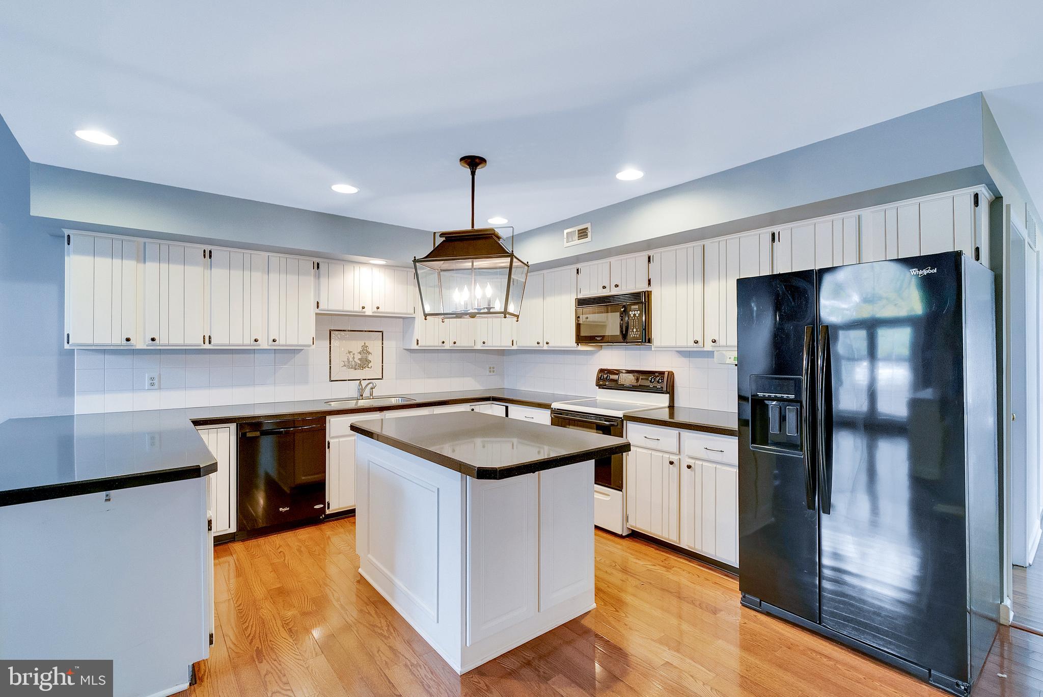 182 Fox Run Road Ambler, PA 19002 - Photo 8 of 29