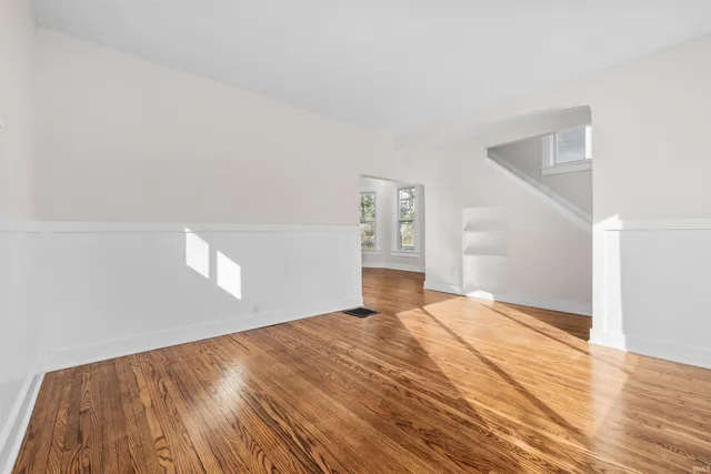 $189,900 | 316 West Creighton Avenue, Fort Wayne, IN 46807