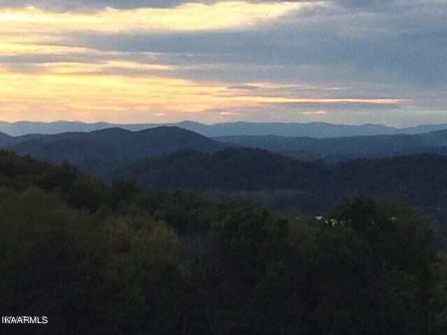 Overton Maynardville, TN 37807 - Photo 5 of 31 overton bay meadow 18
