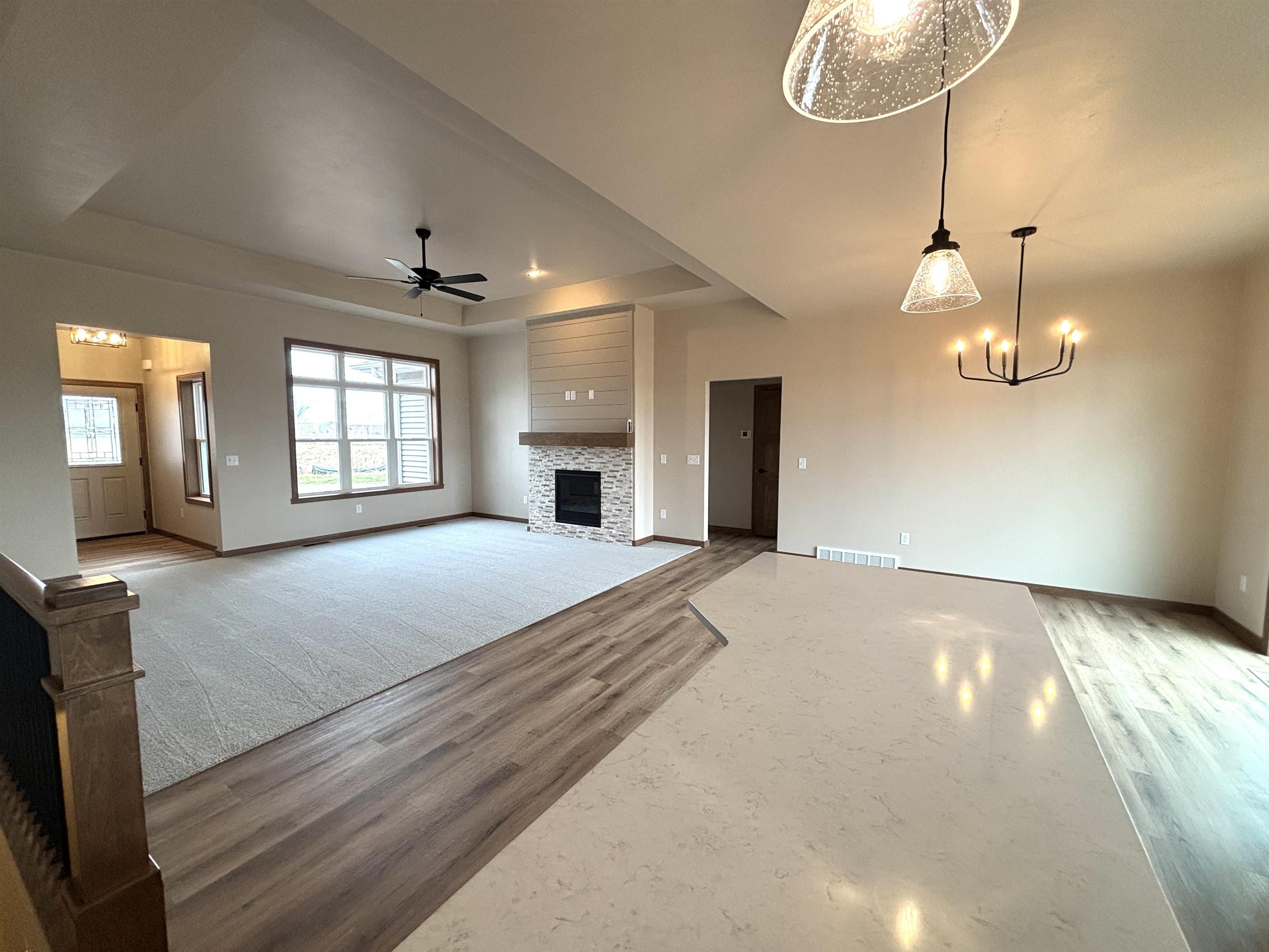 W6538 Breezy Way Appleton, WI 54915 - Photo 5 of 14