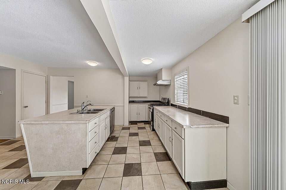 2416 Springmill Road Findlay, OH 45840 - Photo 12 of 31 Gallery Image 12