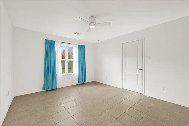 $245,000 | 315 Hawks View Drive, La Marque, TX 77568