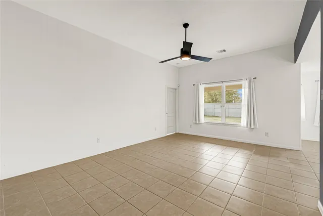 $245,000 | 315 Hawks View Drive, La Marque, TX 77568