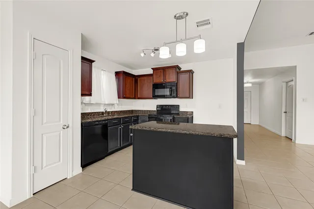 $245,000 | 315 Hawks View Drive, La Marque, TX 77568