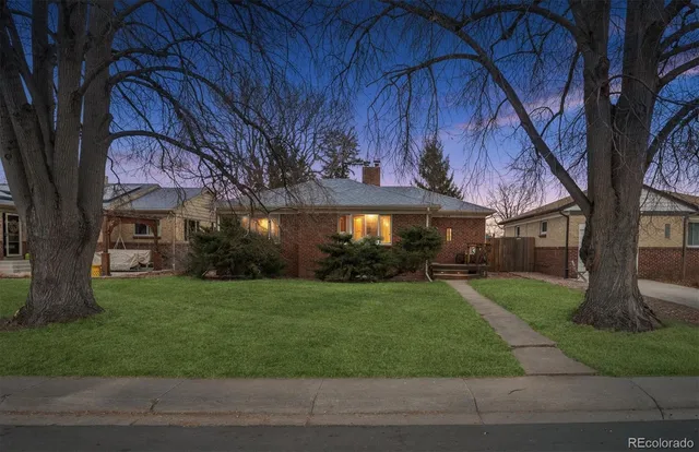 $750,000 | 2634 Ivanhoe Street, Denver, CO 80207