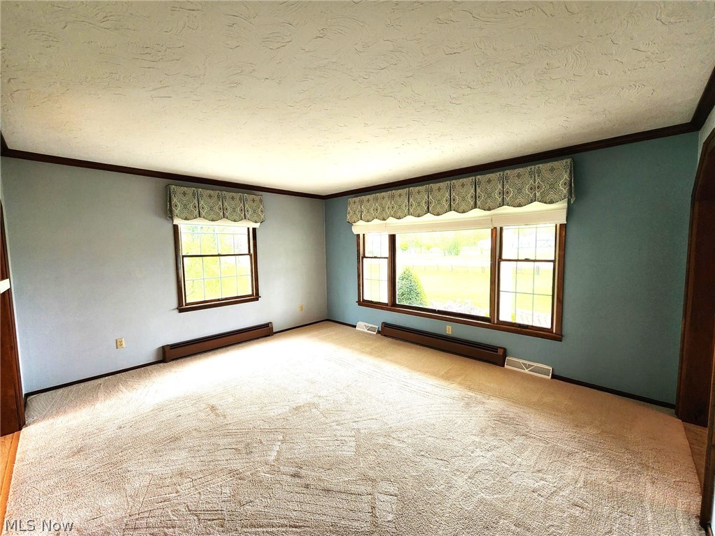 47568 Middle Ridge Road Amherst, OH 44001 - Photo 5 of 25