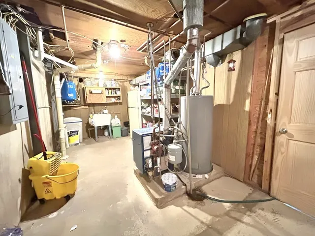 $195,500 | 164 North 2551st Road, Peru, IL 61354