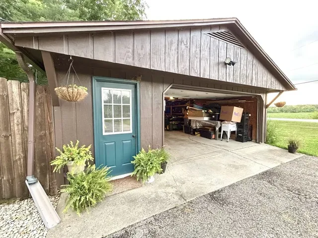 $195,500 | 164 North 2551st Road, Peru, IL 61354